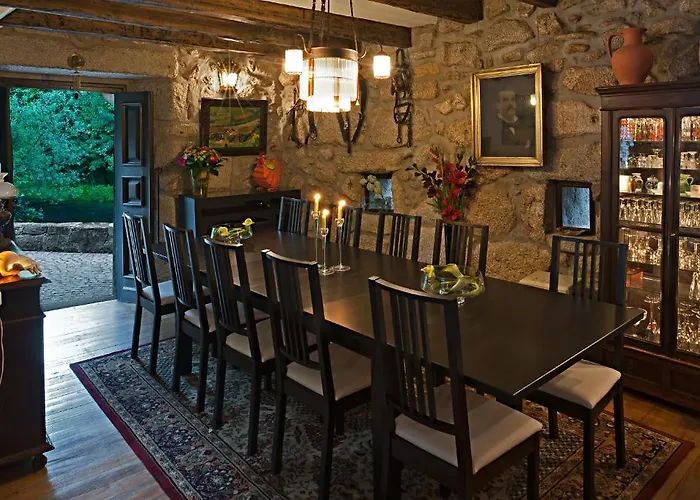 Casa Dos Moinhos Do Chao Do Mosteiro Konukevi 3*