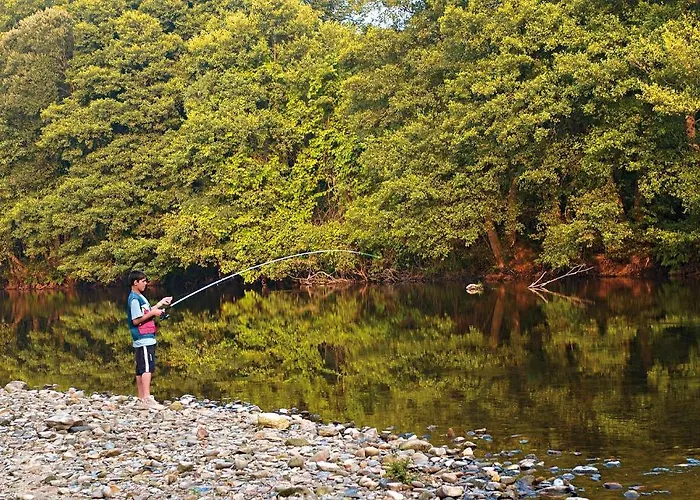 Casa Dos Moinhos Do Chao Do Mosteiro Konukevi 3*