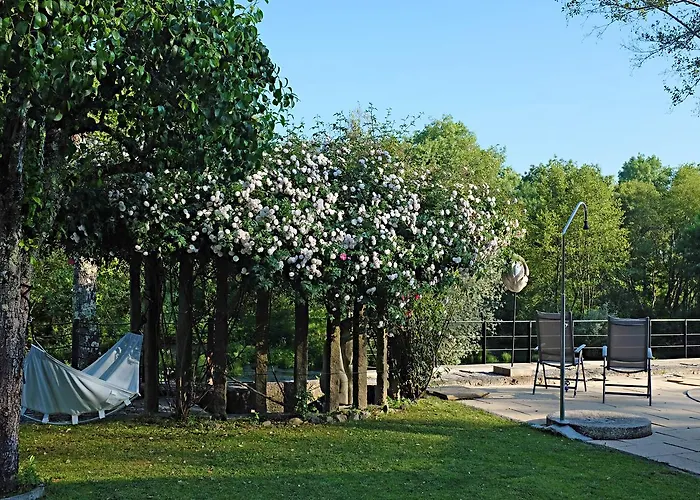 Casa Dos Moinhos Do Chao Do Mosteiro Konukevi 3*